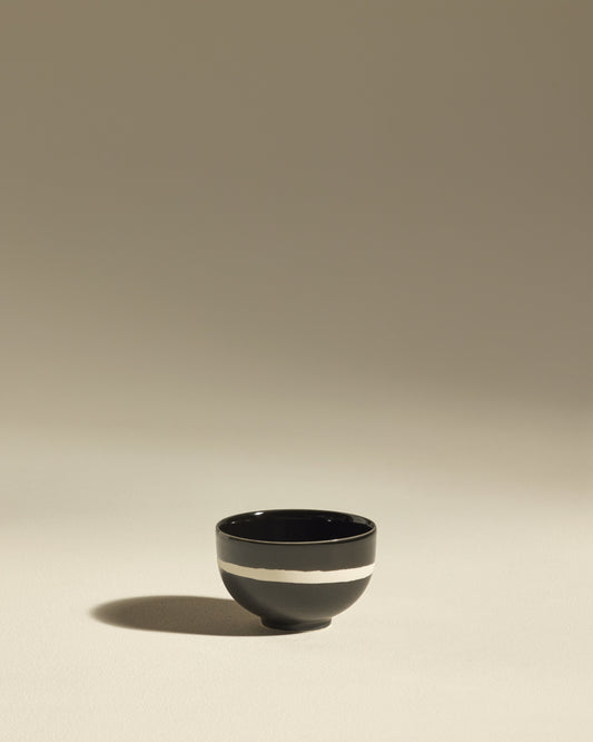 Sicilia Tea Bowl - Black Radish