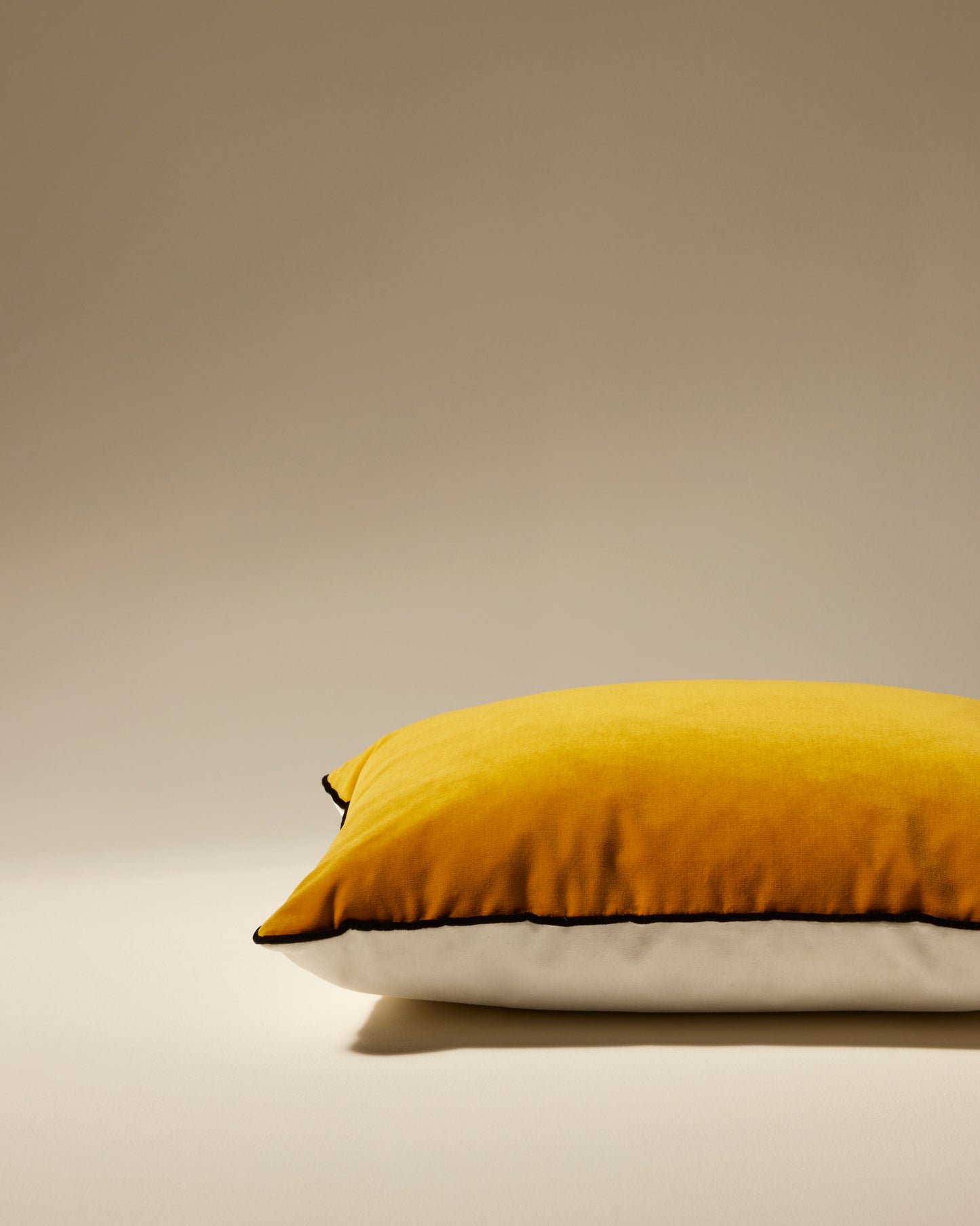 Coussin Double Jeu - Ocre