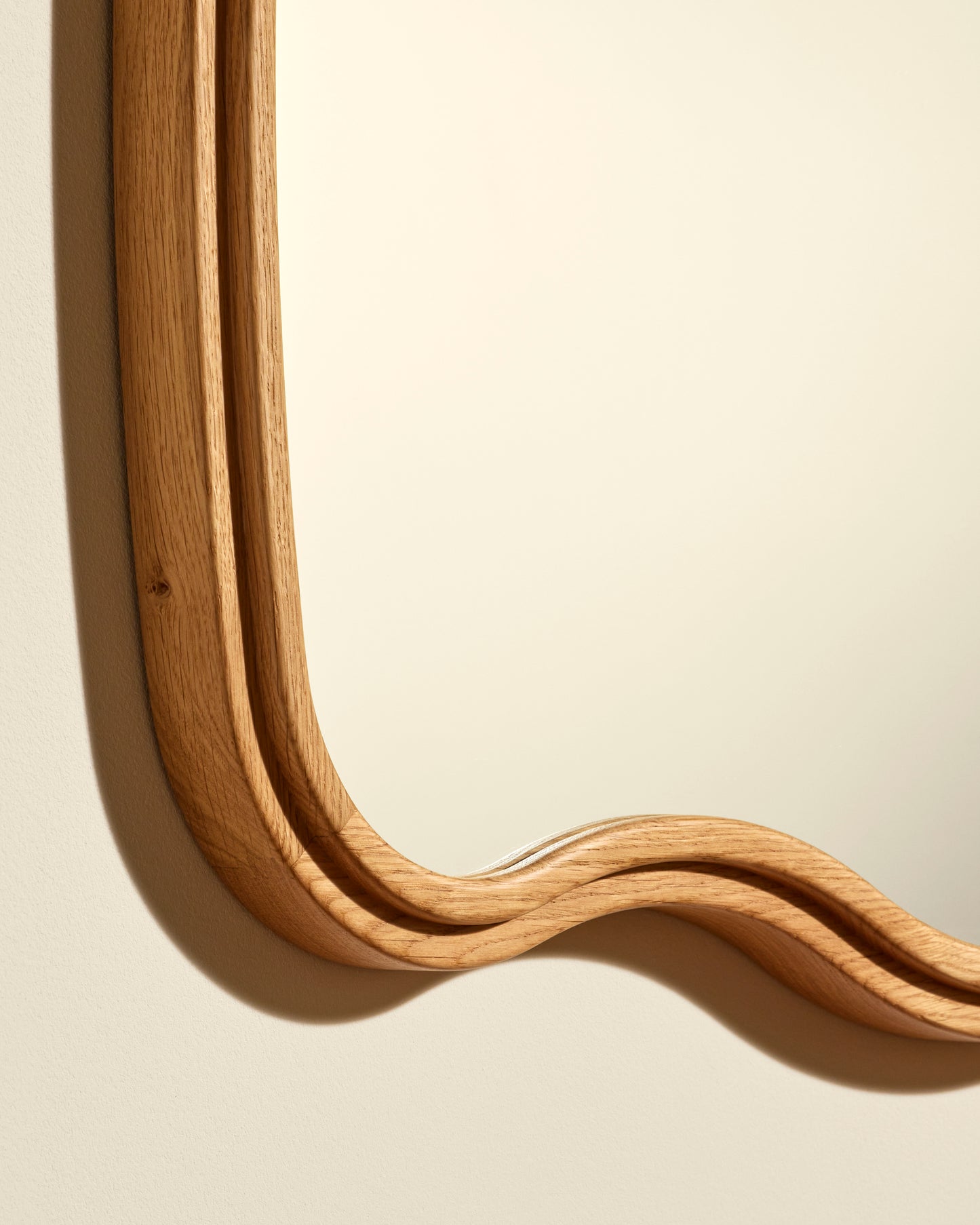 Noto 3 Waves Mirror - Oak