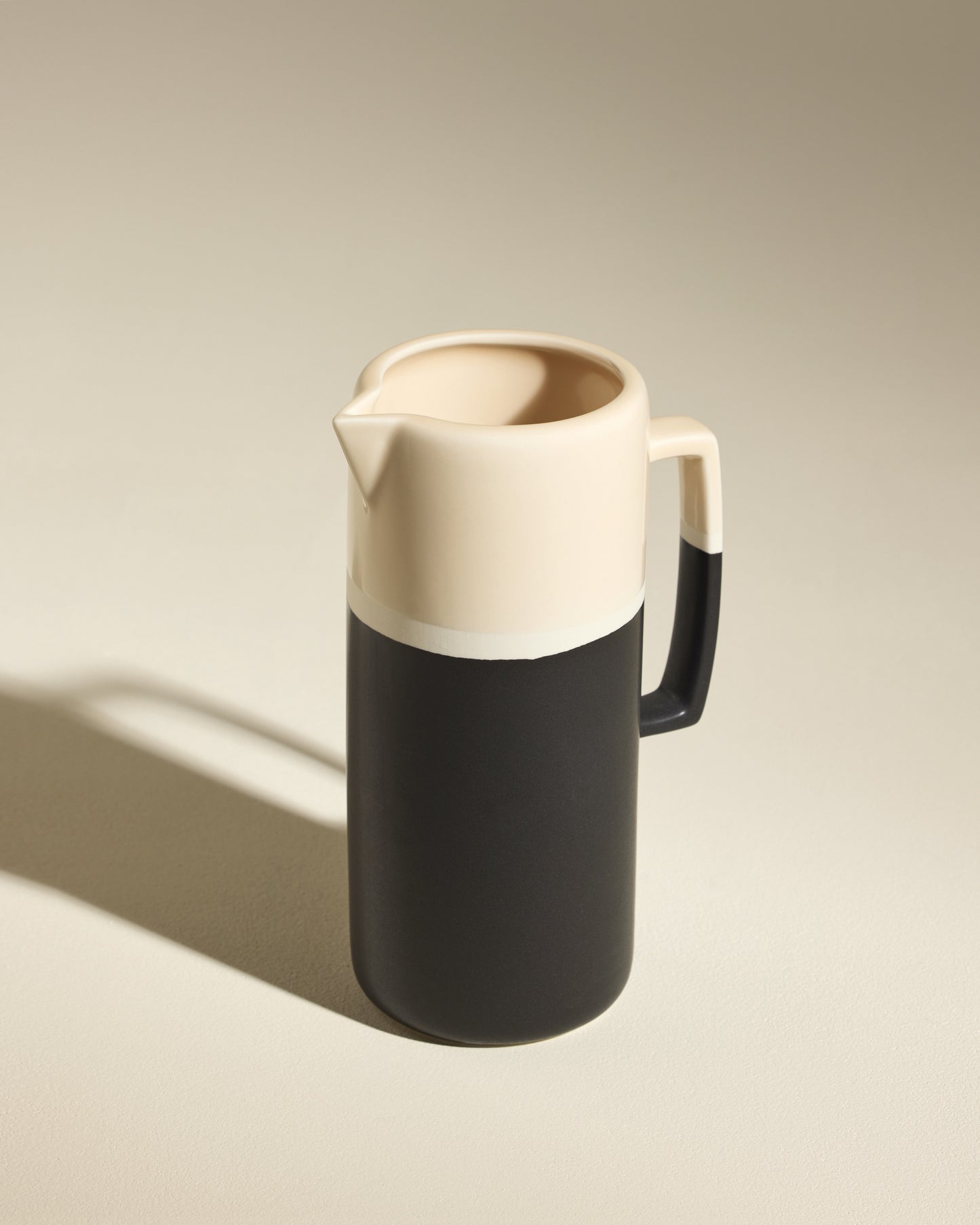 Sicilia Pitcher - Ecru