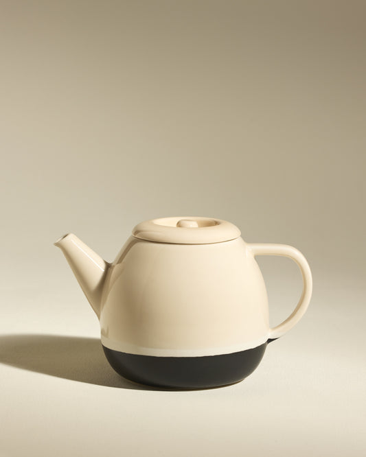 Sicilia Teapot - Ecru