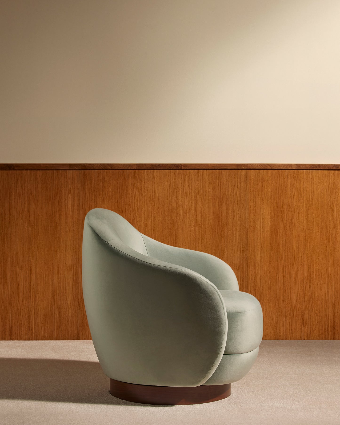 Bozzolo armchair - Linden shoot