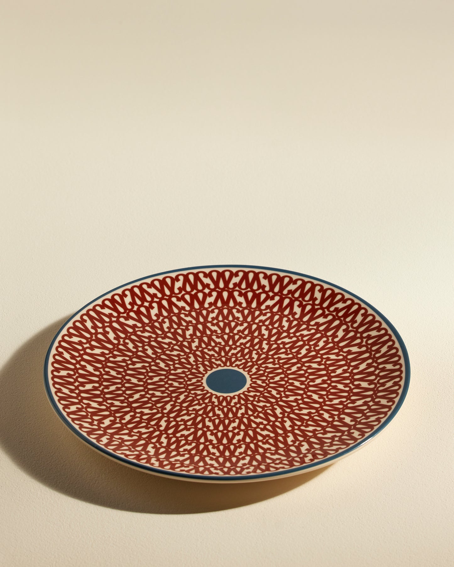 Sarah Flat Plate - Carmine