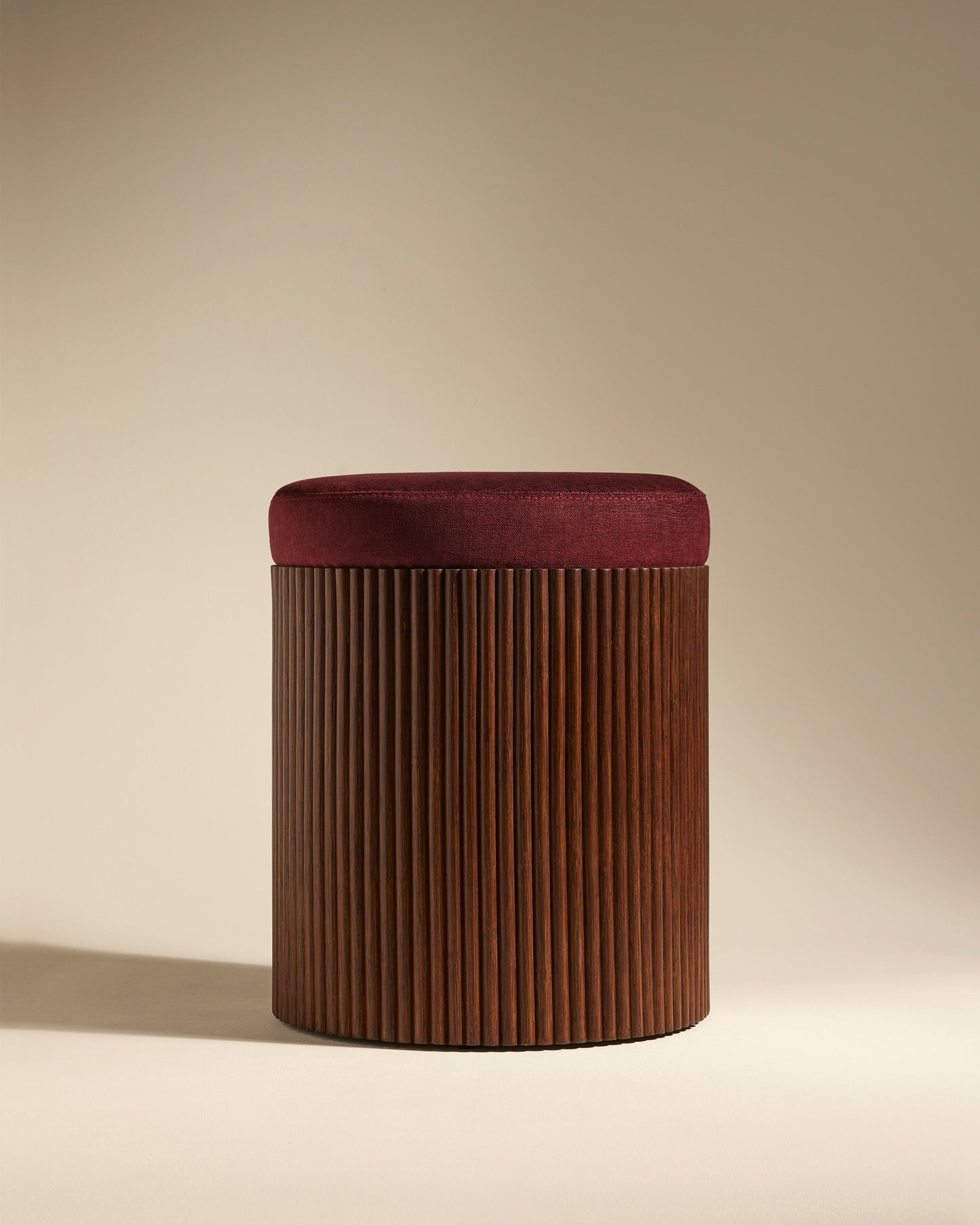 Riviera Pouf Walnut Tint - Mazarin