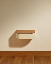 Equilibre wall console - Ecru